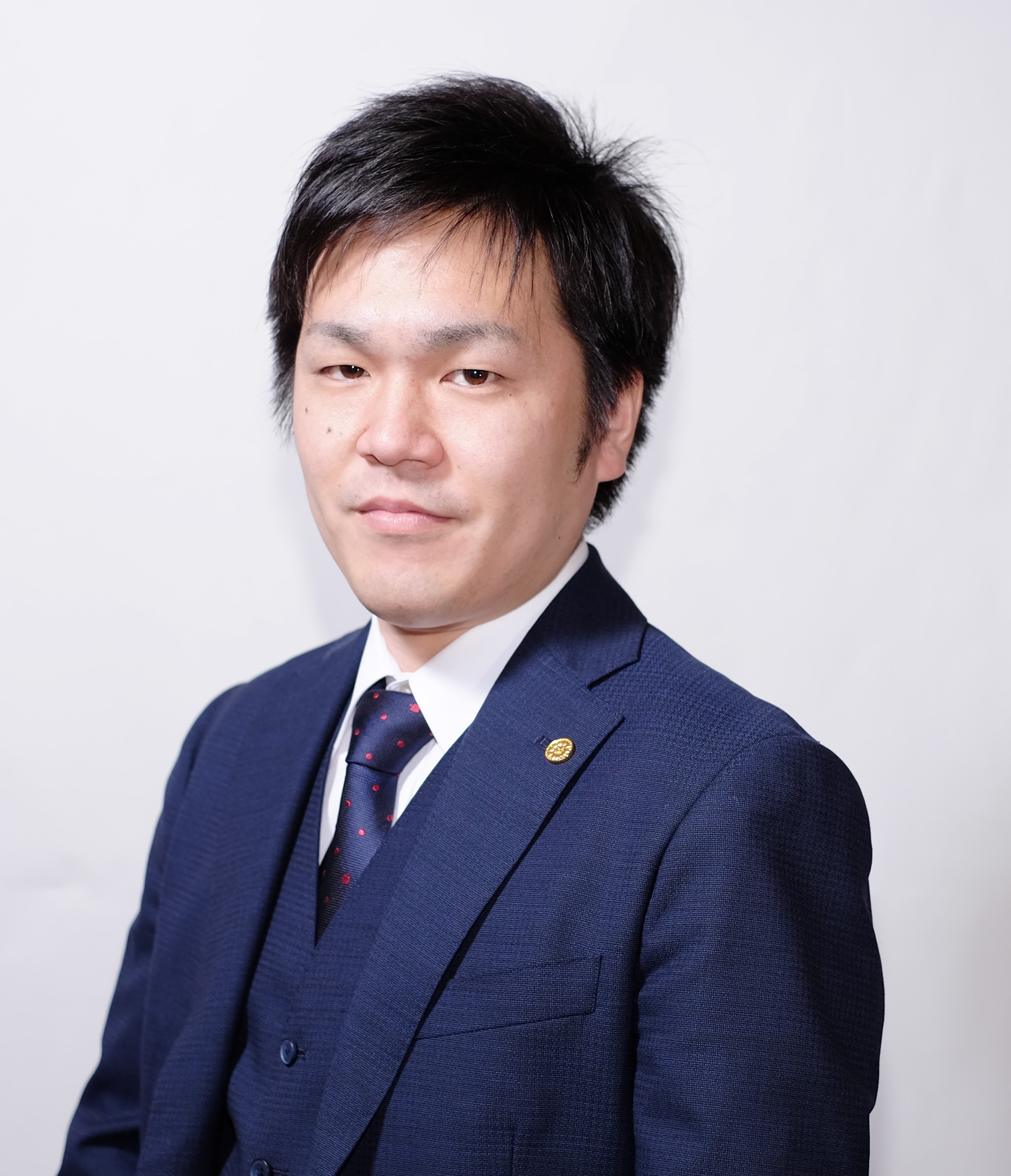 行政書士 おまかせ行政書士事務所 行政書士 丸山 昌宏 | 先生の選び方
